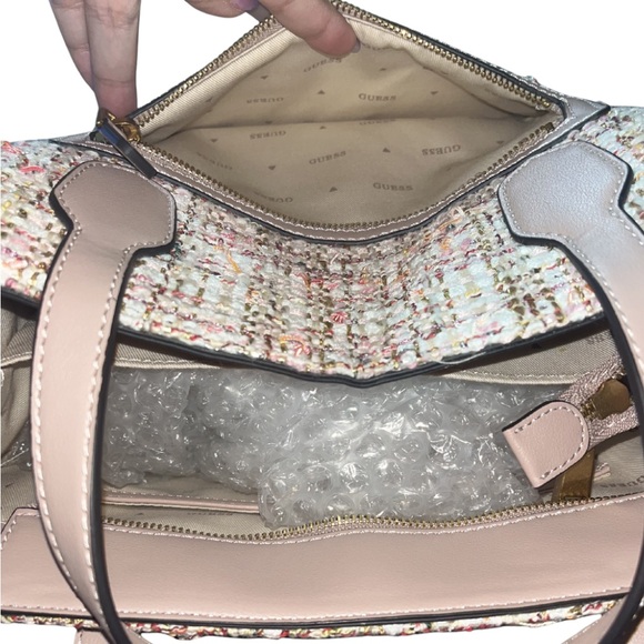 EUC GUESS Silvana Tweed Double Compartment Tote Ash Rose/Multi - Picture 4 of 16